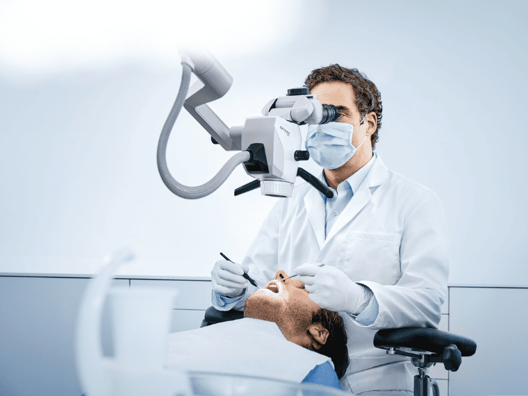Webinar: Tomografía en Endodoncia y Manejo de Lesiones Endo Periodontales